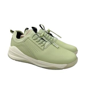 Clove Classic Sage Green Nursing Sneaker Women's Sz 8.5 / Men 7 / EU 40 NEW